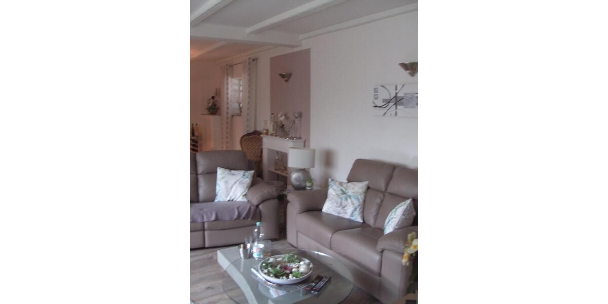 Erdgeschoßwohnung Wöllstadt - 3 Zimmer, 100 m&sup2;, 1.000&euro; | Angebot:25571721