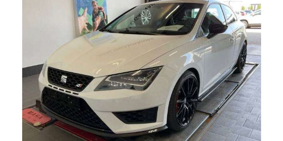 Seat Leon 113.302 km 15.950 &euro; Heusenstamm 63150