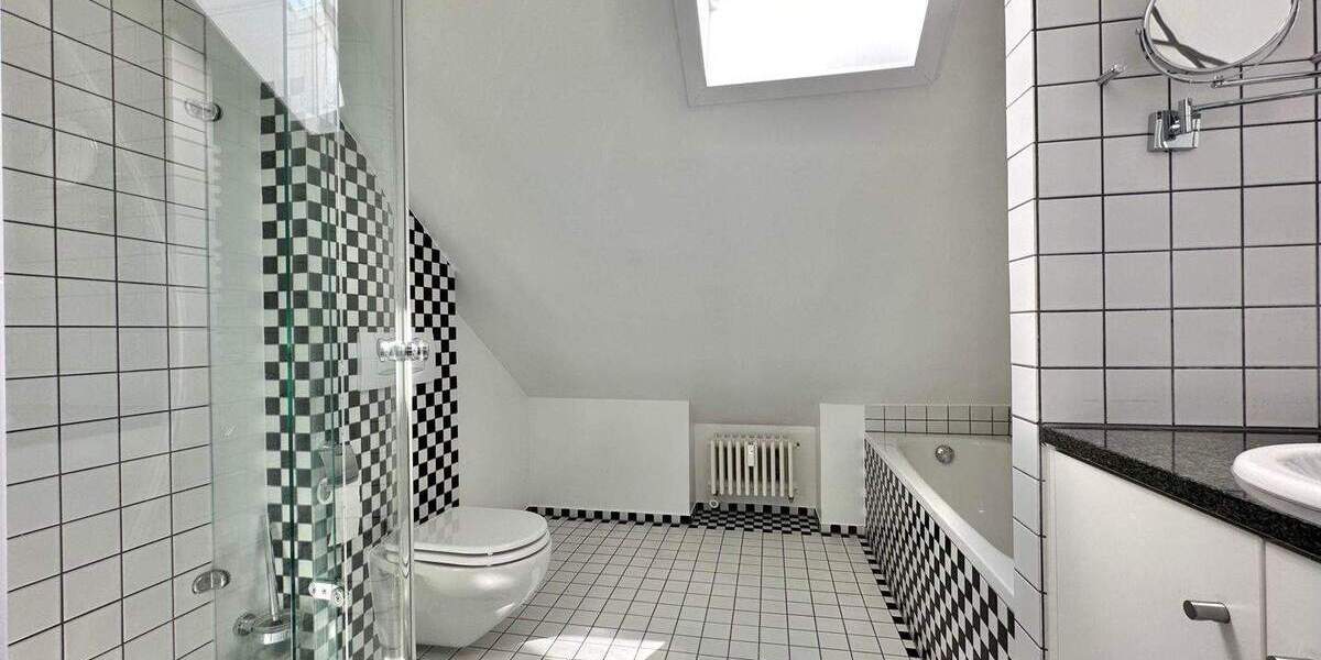 Mehrfamilienhaus, Wohnhaus Offenbach Offenbach am Main - 9 Zimmer, 307 m&sup2;, 1.370.000&euro; | Angebot:25696458