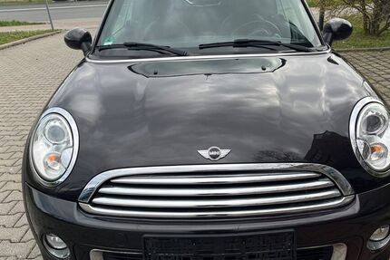 Mini Cooper 110.600 km 8.999 &euro; Dietzenbach 63128