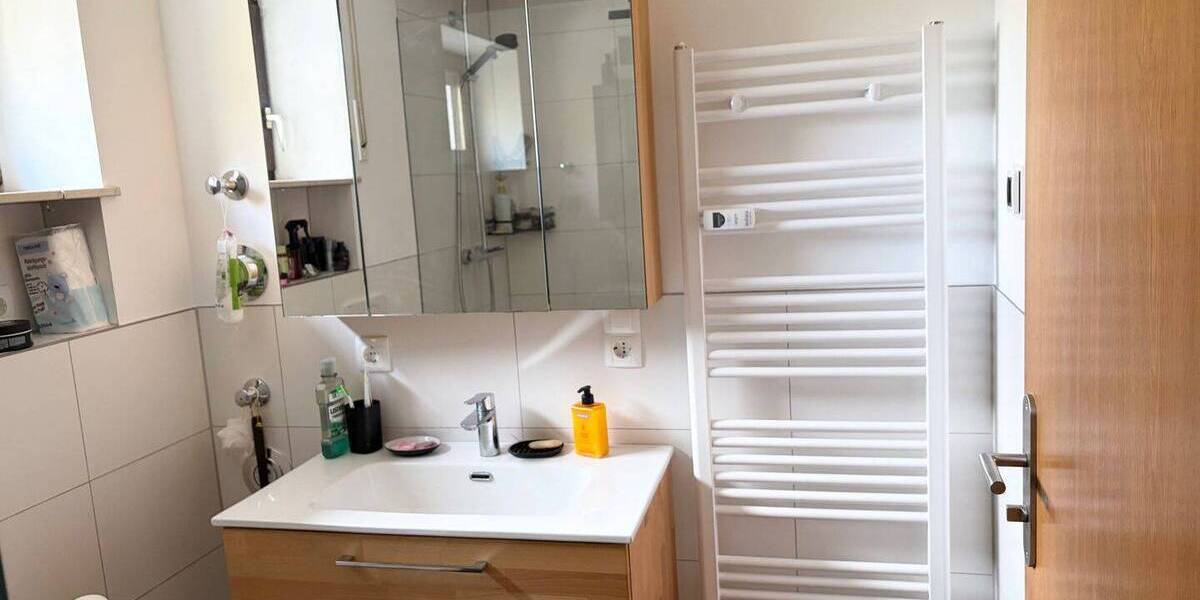 Etagenwohnung Aschaffenburg Damm - 2 Zimmer, 49 m&sup2;, 199.800&euro; | Angebot:25681425