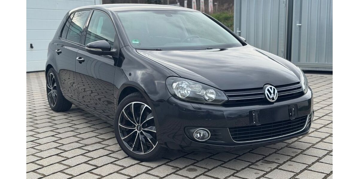 VW Golf 129.561 km 5.700 &euro; Bad Homburg 61348