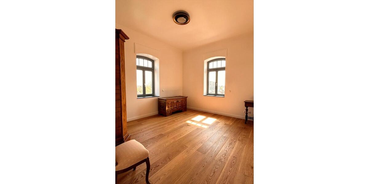 Maisonettenwohnung Bad Nauheim - 7 Zimmer, 183 m&sup2;, 3.000&euro; | Angebot:26235182