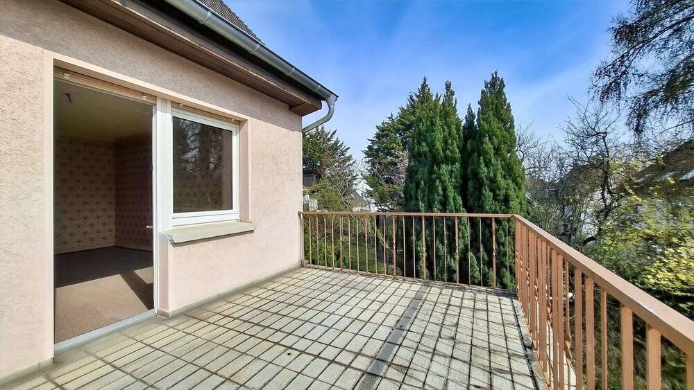 Doppelhaushälfte Frankfurt Sossenheim - 8 Zimmer, 180 m&sup2;, 495.000&euro; | Angebot:25916312