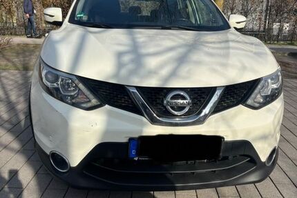 Nissan Qashqai 147.500 km 9.490 &euro; Frankfurt Riedberg 60438