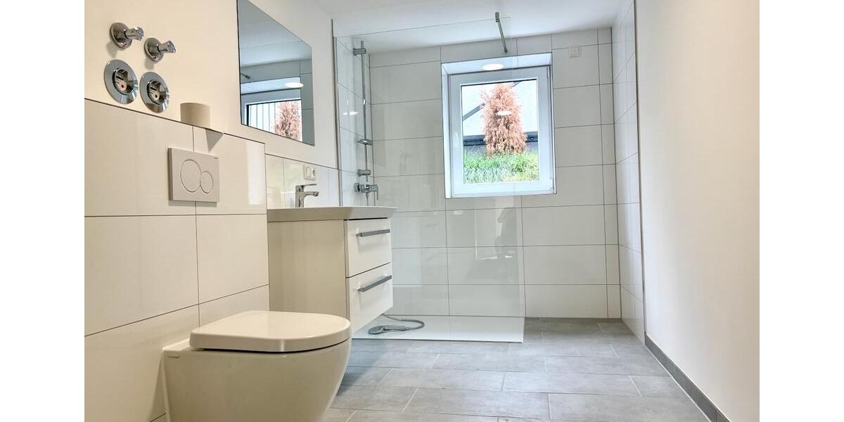 Erdgeschoßwohnung Frankfurt am Main Ginnheim - 2 Zimmer, 80 m&sup2;, 1.435&euro; | Angebot:24750591
