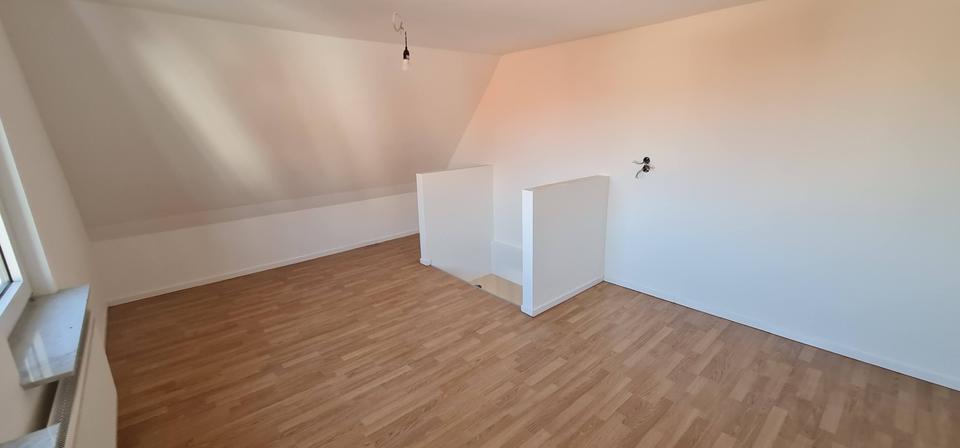 Maisonettenwohnung Friedberg (Hessen) - 2 Zimmer, 50 m&sup2;, 750&euro; | Angebot:25950853