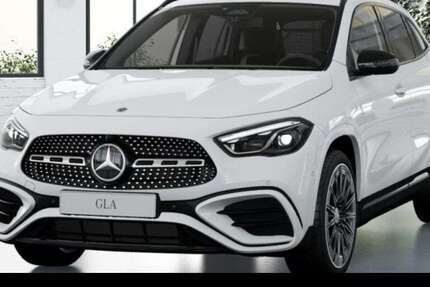 Mercedes-Benz GLA 200 9.900 km 44.990 &euro; Frankfurt am Main 60488