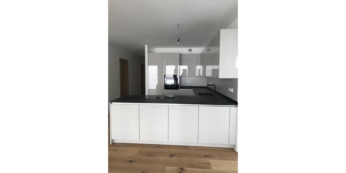 Etagenwohnung Dreieich - 4 Zimmer, 146 m&sup2;, 2.920&euro; | Angebot:19447354