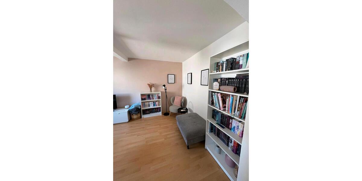Etagenwohnung Hanau Großauheim - 3 Zimmer, 60 m&sup2;, 700&euro; | Angebot:26325825