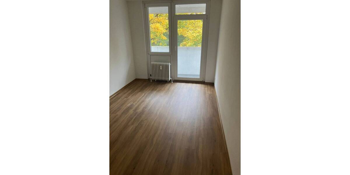 Etagenwohnung Frankfurt am Main Bonames - 4 Zimmer, 93 m&sup2;, 1.050&euro; | Angebot:26017640