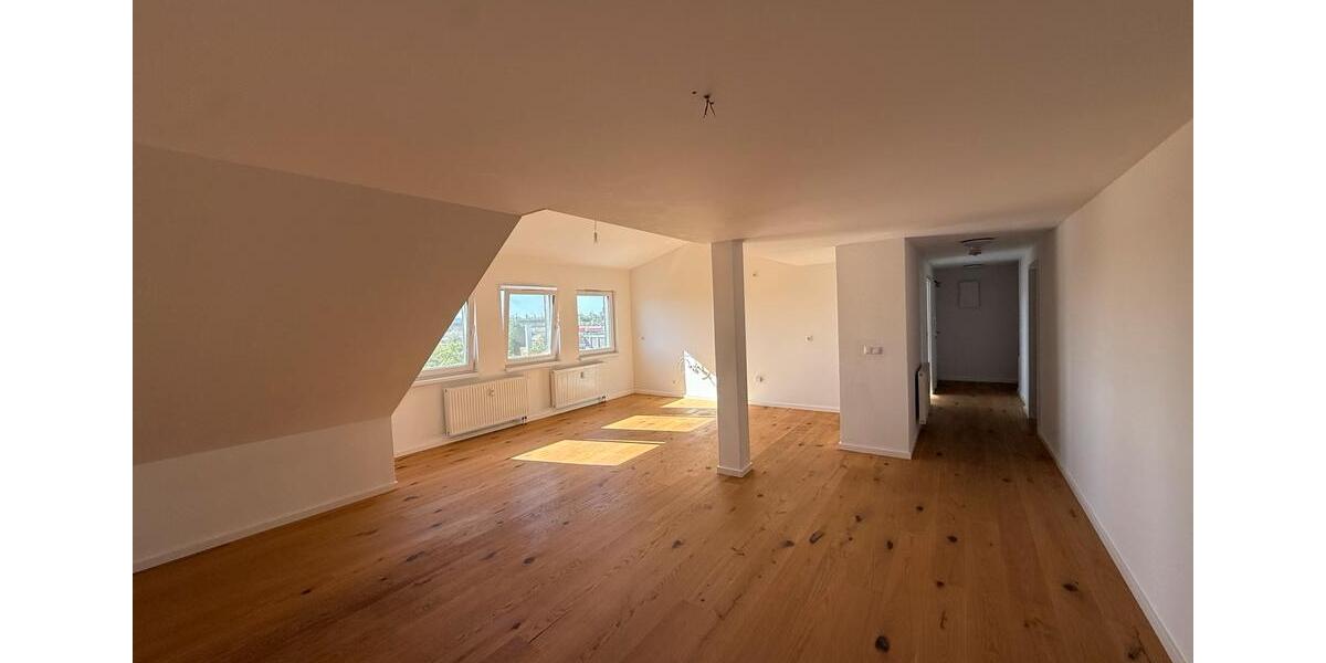 Dachgeschoßwohnung Hanau - 2 Zimmer, 91 m&sup2;, 1.050&euro; | Angebot:26383301