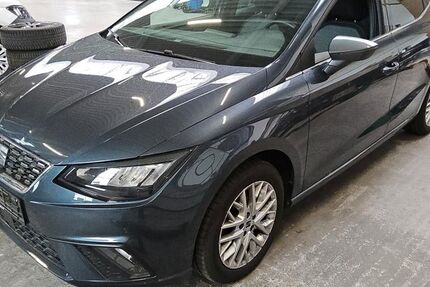 Seat Ibiza 59.932 km 13.800 &euro; FRANKFURT AM MAIN 60488
