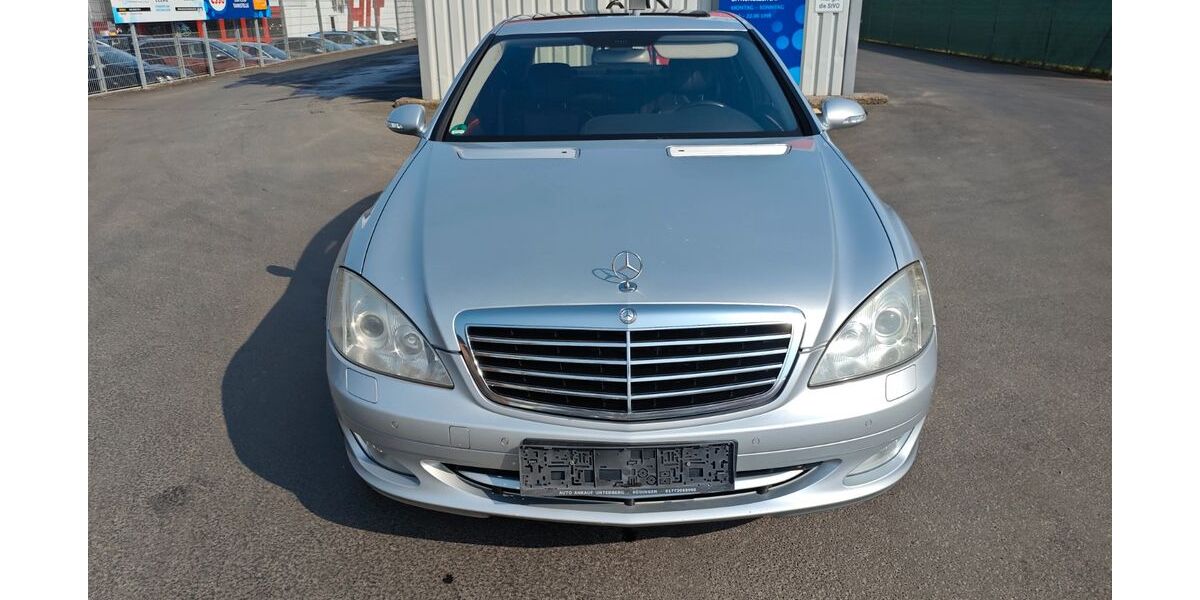 Mercedes-Benz S 500 176.000 km 7.900 &euro; Büdingen 63654