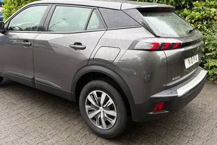 Peugeot 2008 144.675 km 9.163 &euro; Frankfurt am Main 60389