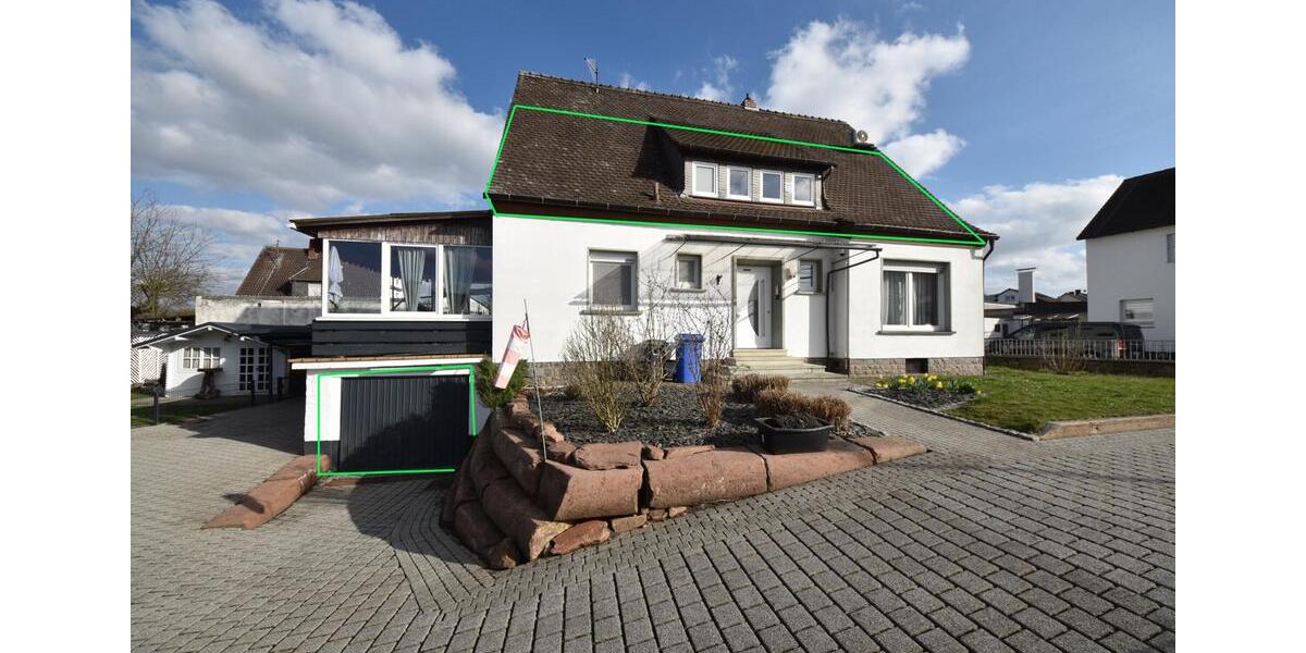 Dachgeschoßwohnung Großostheim - 4 Zimmer, 90 m&sup2;, 880&euro; | Angebot:25752512