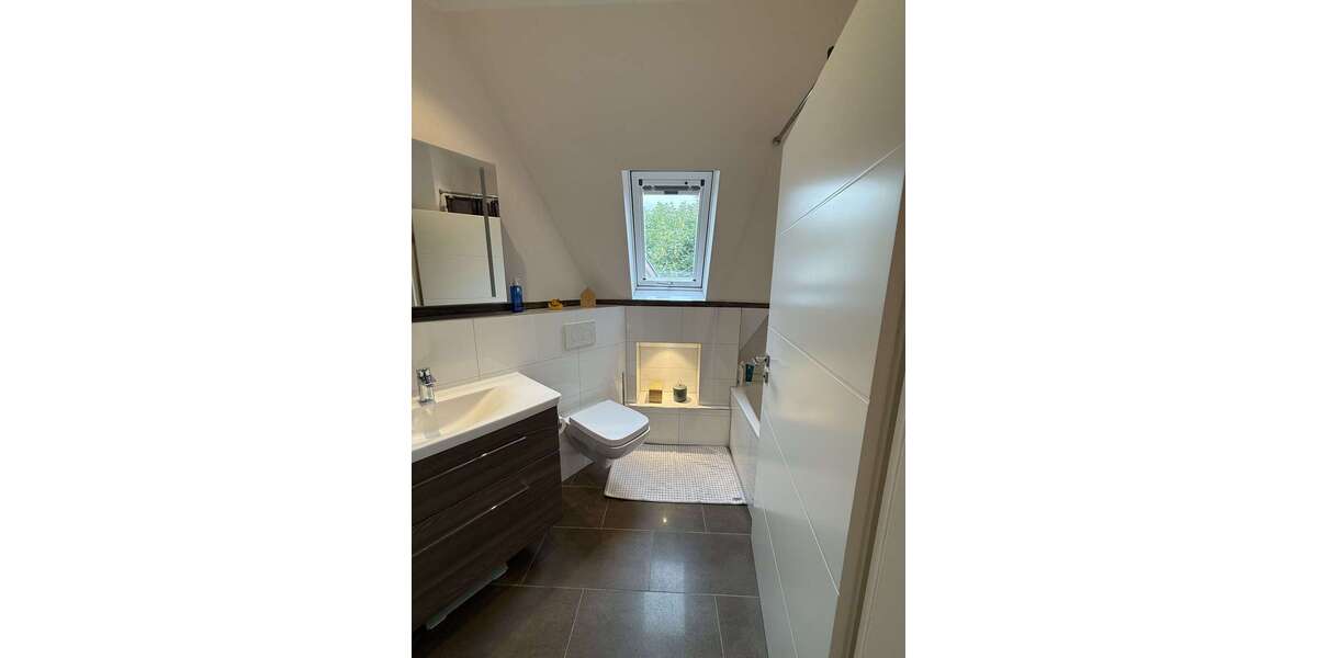 Etagenwohnung Frankfurt Nordend Ost - 3 Zimmer, 110 m&sup2;, 2.200&euro; | Angebot:27717669
