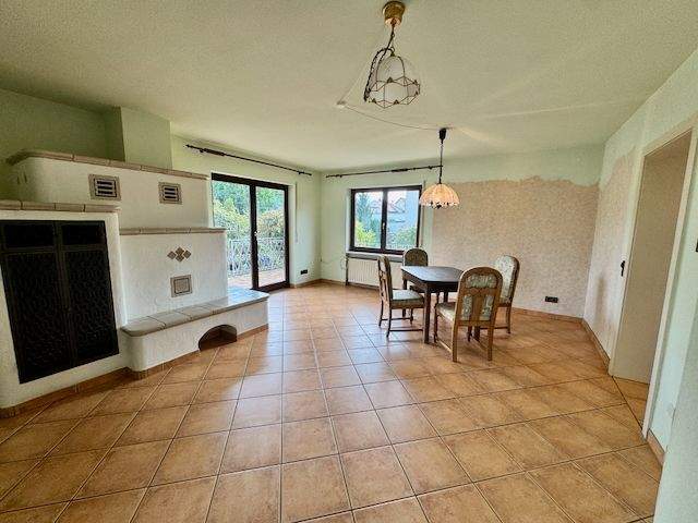 Mehrfamilienhaus, Wohnhaus Schaafheim - 9 Zimmer, 196 m&sup2;, 574.000&euro; | Angebot:25698123