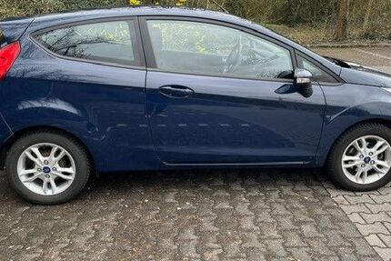 Ford Fiesta 77.000 km 7.900 &euro; Langenselbold 63505