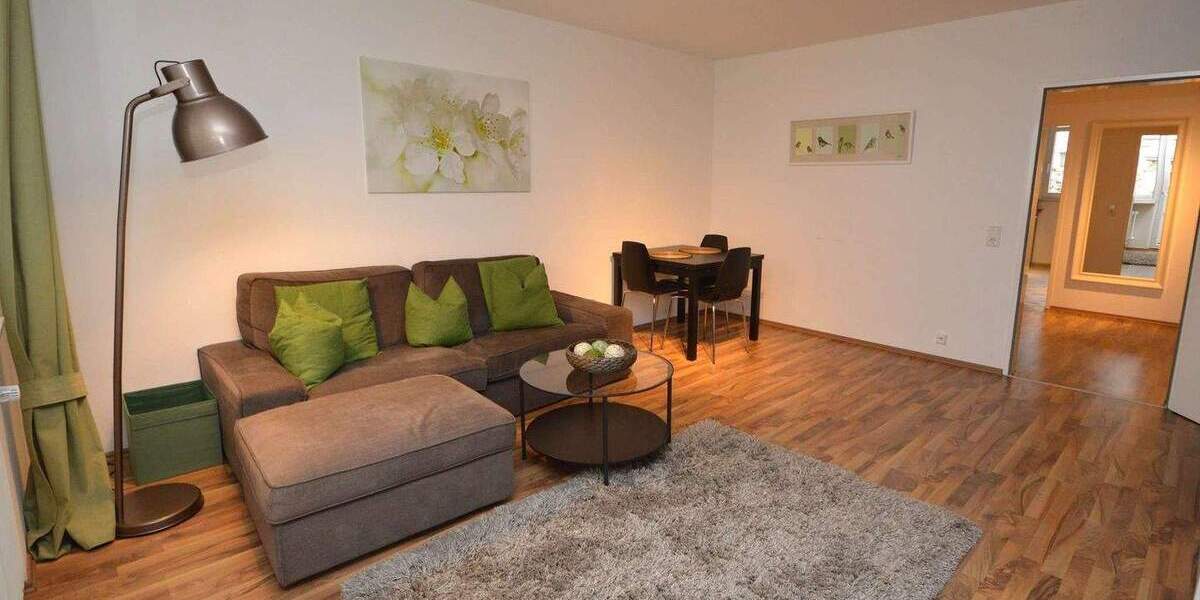 Etagenwohnung Frankfurt am Main Westend-Süd - 3 Zimmer, 82 m&sup2;, 3.140&euro; | Angebot:25727278