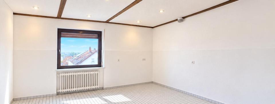 Etagenwohnung Maintal - 3 Zimmer, 85 m&sup2;, 1.300&euro; | Angebot:27567810