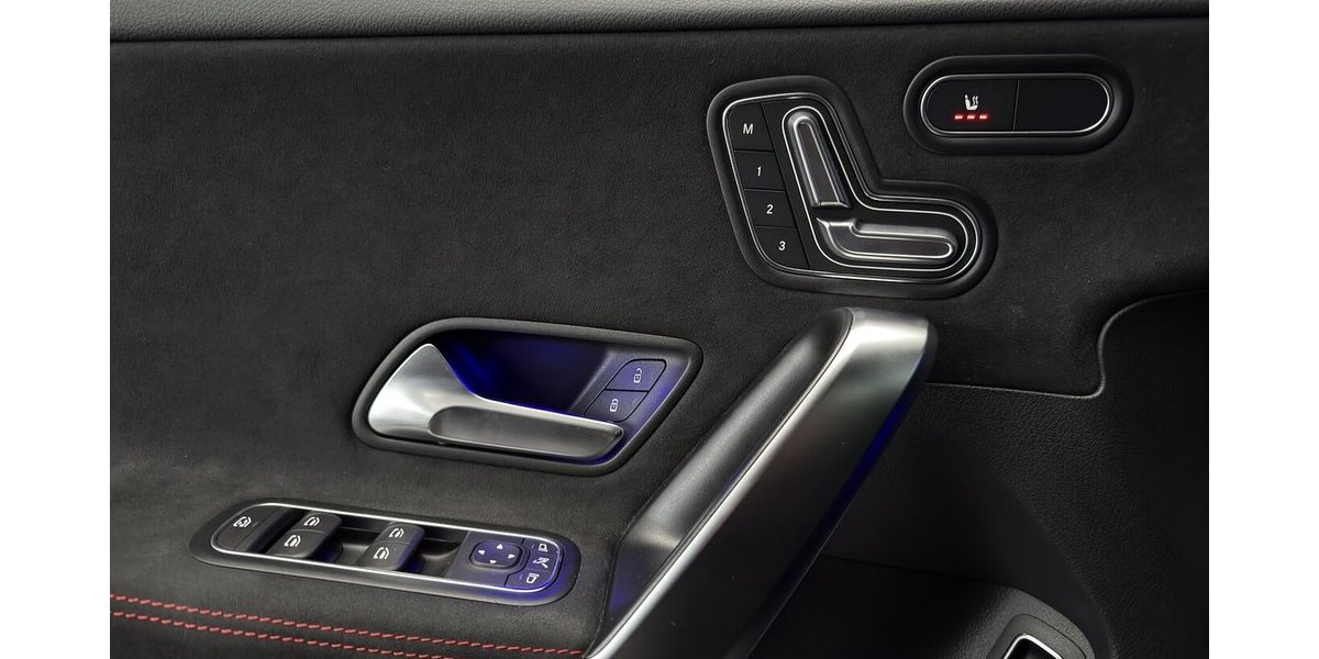 Mercedes-Benz CLA 35 AMG Shooting Brake 4M DISTRONIC-PANO-BEAM 23.814 km 46.769 &euro; Groß-Umstadt 64823