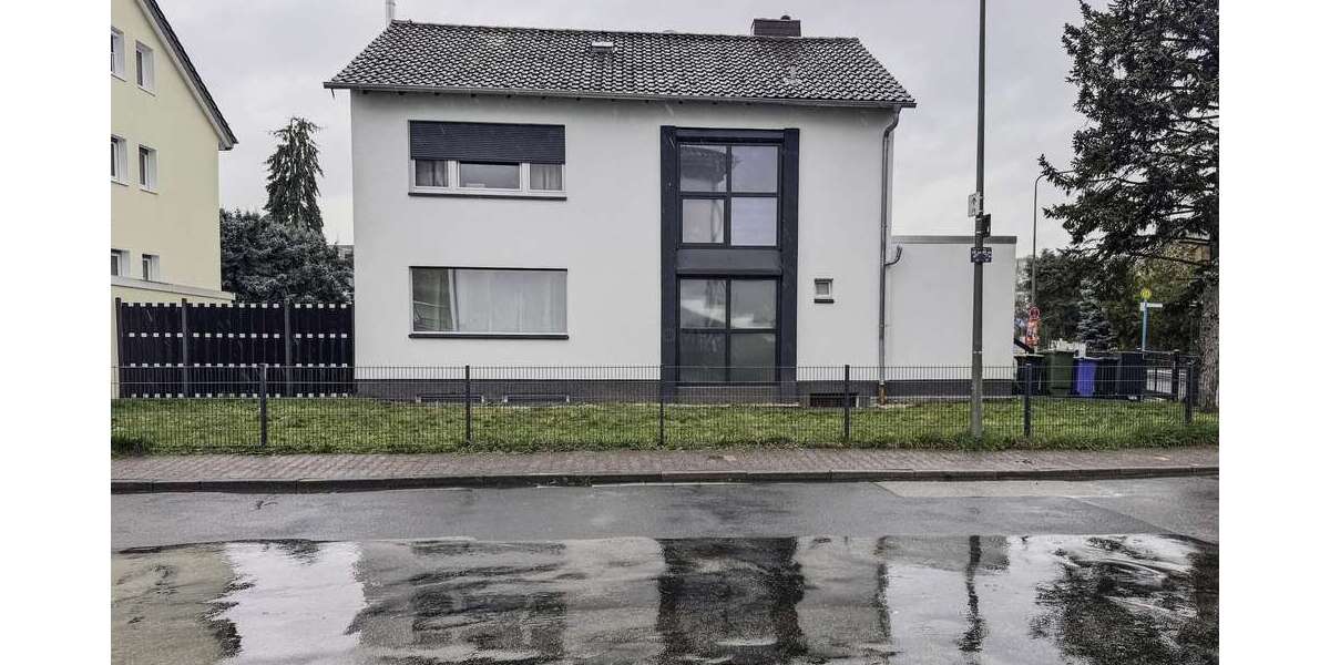 Einfamilienhaus Frankfurt Bergen-Enkheim - 6 Zimmer, 206 m&sup2;, 978.000&euro; | Angebot:25993796