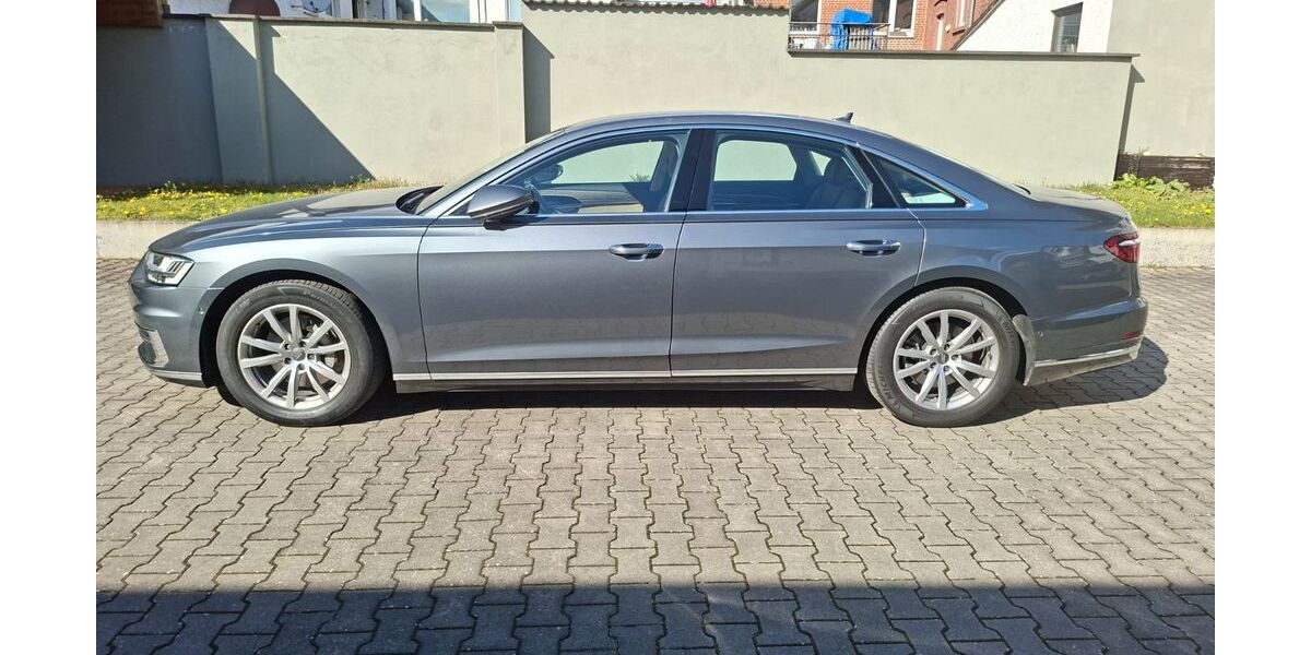 Audi A8 73.000 km 46.500 &euro; Gronau bei Bad Vilbel 61118
