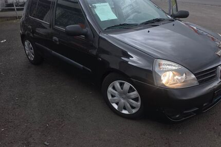 Renault Clio 77.440 km 2.370 &euro; ranstadt 63691
