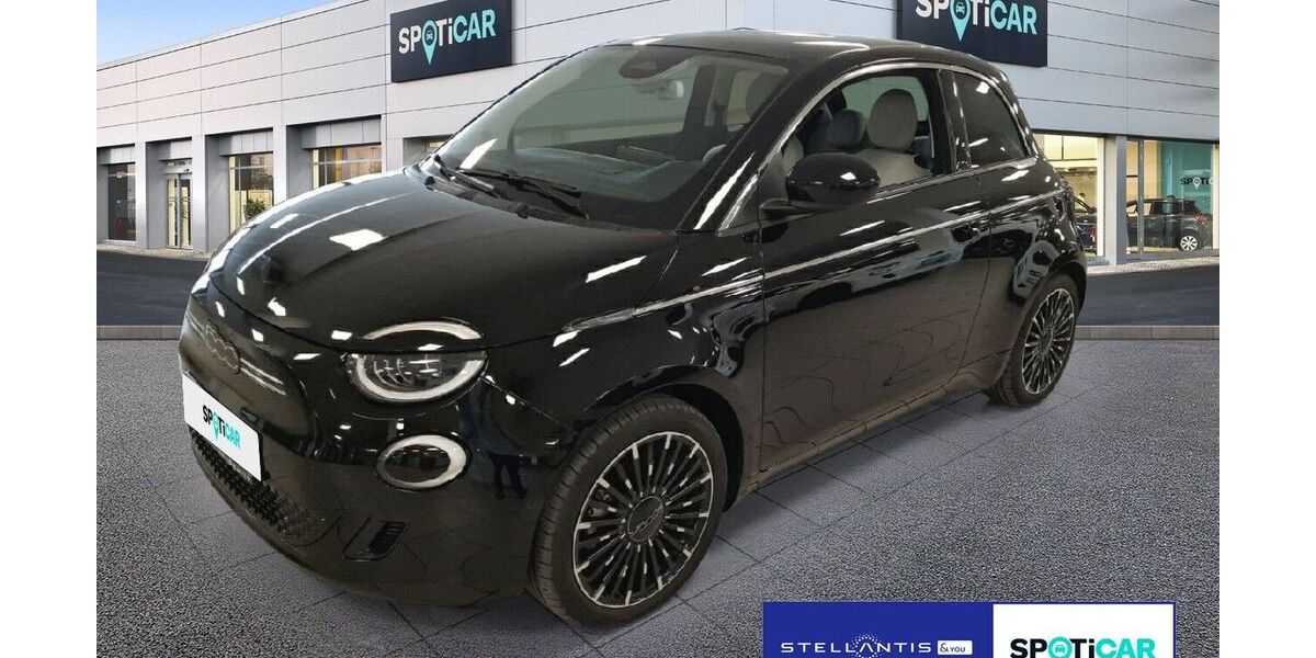 Fiat 500e 14.393 km 22.490 &euro; Frankfurt 60314