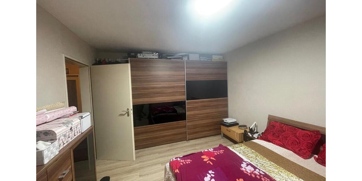 Mehrfamilienhaus, Wohnhaus Frankfurt am Main Nied - 2 Zimmer, 58 m&sup2;, 238.000&euro; | Angebot:25540412