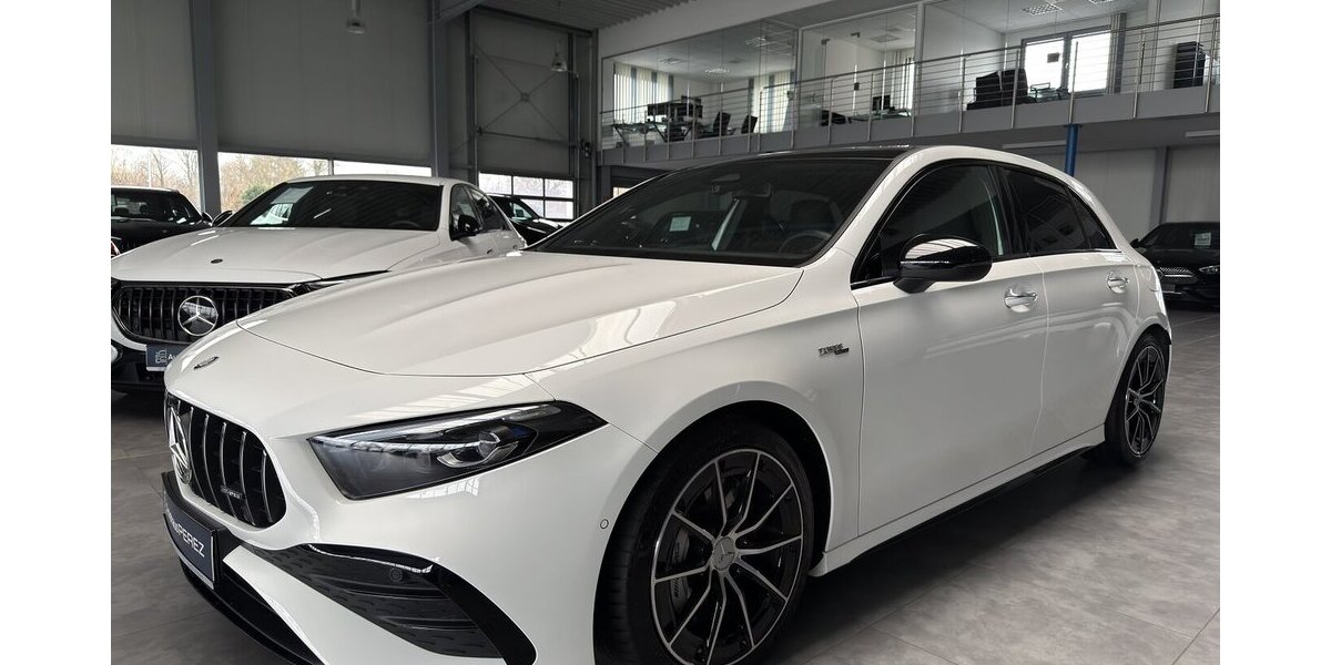 Mercedes-Benz A 35 AMG 4M DISTRONIC- BURMESTER- PANORAMA-NIGHT 25.798 km 46.699 &euro; Groß-Umstadt 64823