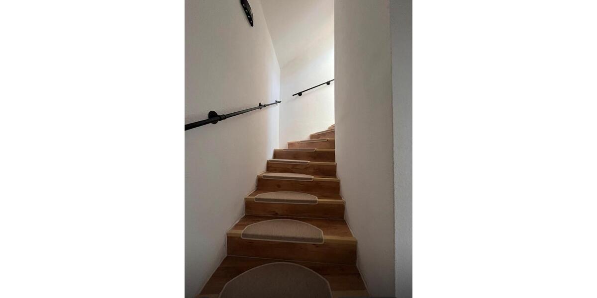 Reihenhaus Frankfurt am Main Nordend Ost - 5 Zimmer, 155 m&sup2;, 350.000&euro; | Angebot:26005489