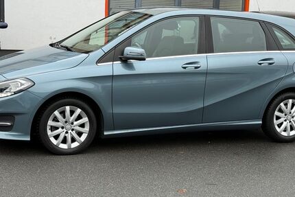 Mercedes-Benz B 180 150.000 km 11.999 &euro; Frankfurt am Main 60314