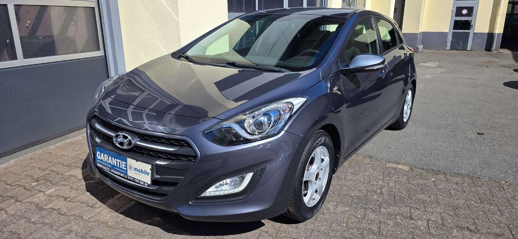 Hyundai i30 58.000 km 10.490 &euro; Frankfurt am Main 60529