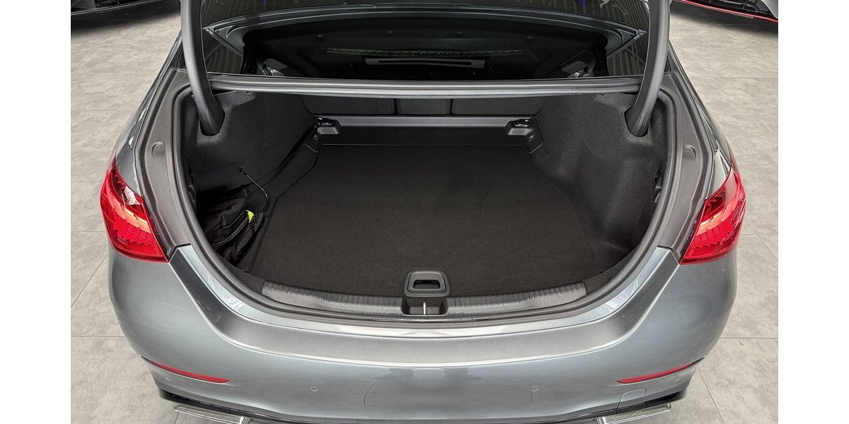 Mercedes-Benz C 200 AMG PREMIUM DISTRONIC-STANDHEIZ.-PANORAMA! 16.170 km 45.849 &euro; Groß-Umstadt 64823