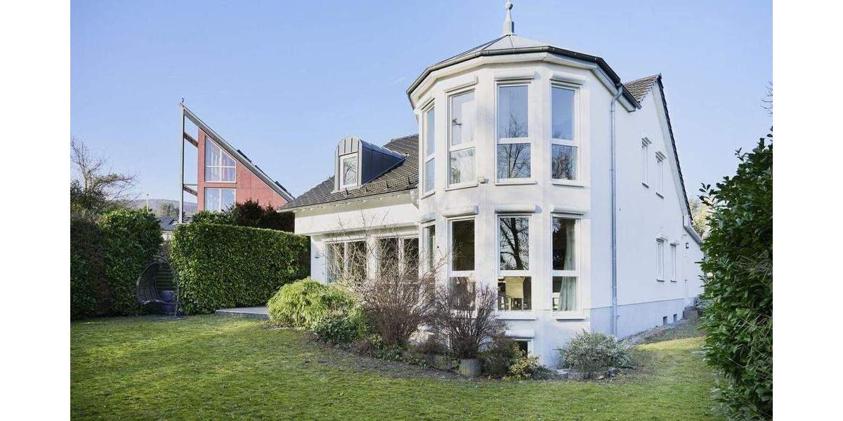 Einfamilienhaus Kronberg im Taunus Kronberg - 7 Zimmer, 197 m&sup2;, 1.595.000&euro; | Angebot:25698551