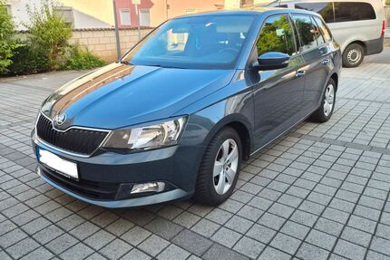 Skoda Fabia 111.000 km 8.900 &euro; Stockstadt am Main 63811