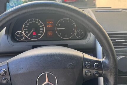 Mercedes-Benz A 200 213.000 km 1.000 &euro; Offenbach am Main 63071
