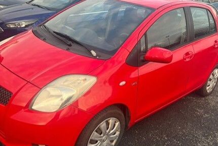 Toyota Yaris 218.290 km 1.400 &euro; Hanau 63452