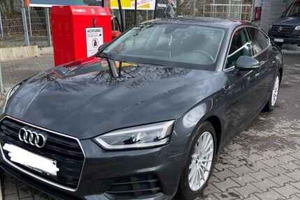Audi A5 150.000 km 22.000 &euro; Offenbach 63073