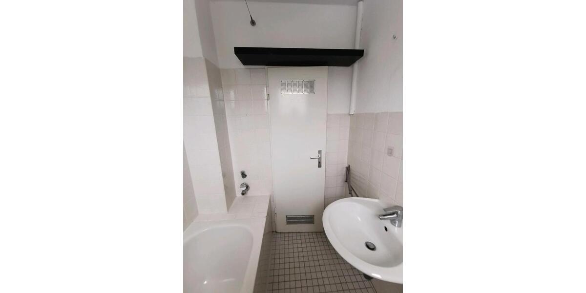 Etagenwohnung Frankfurt am Main Ost - 3 Zimmer, 60 m&sup2;, 255.000&euro; | Angebot:25935543