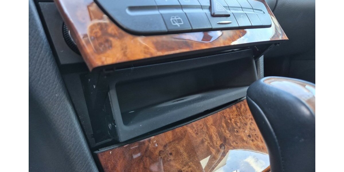 Mercedes-Benz E 220 T CDI Elegance, Klima, Automatik, Navigation 134.668 km 7.990 &euro; Rodgau 63110