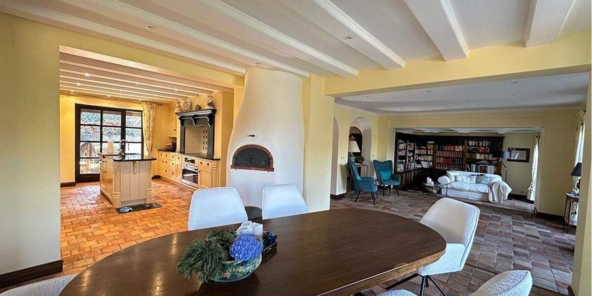 Einfamilienhaus Bruchköbel Oberissigheim - 8 Zimmer, 329 m&sup2;, 1.595.000&euro; | Angebot:25671393