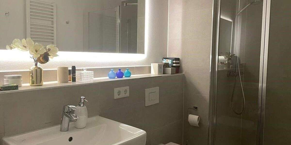 Etagenwohnung Frankfurt Bahnhofsviertel - 2 Zimmer, 50 m&sup2;, 1.150&euro; | Angebot:25864360