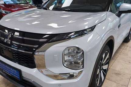 Mitsubishi Outlander 21.841 km 42.597 &euro; Friedberg 61169