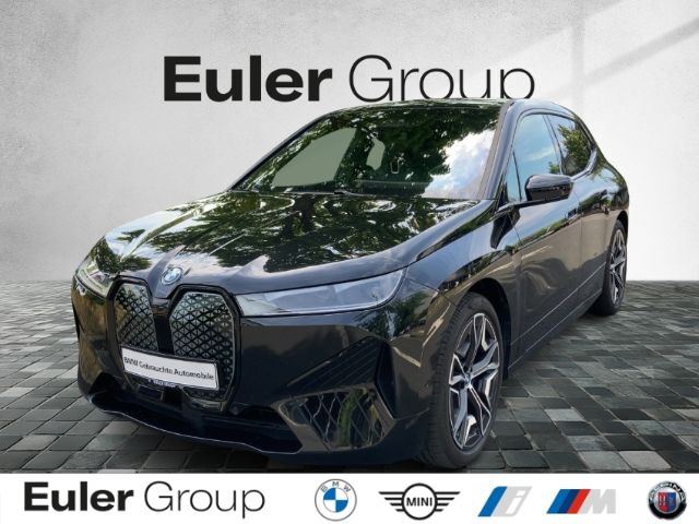 BMW iX 37.383 km 53.599 &euro; Frankfurt 60314