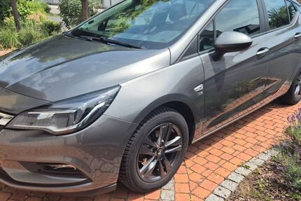 Opel Astra 98.000 km 9.250 &euro; Hanau 63456
