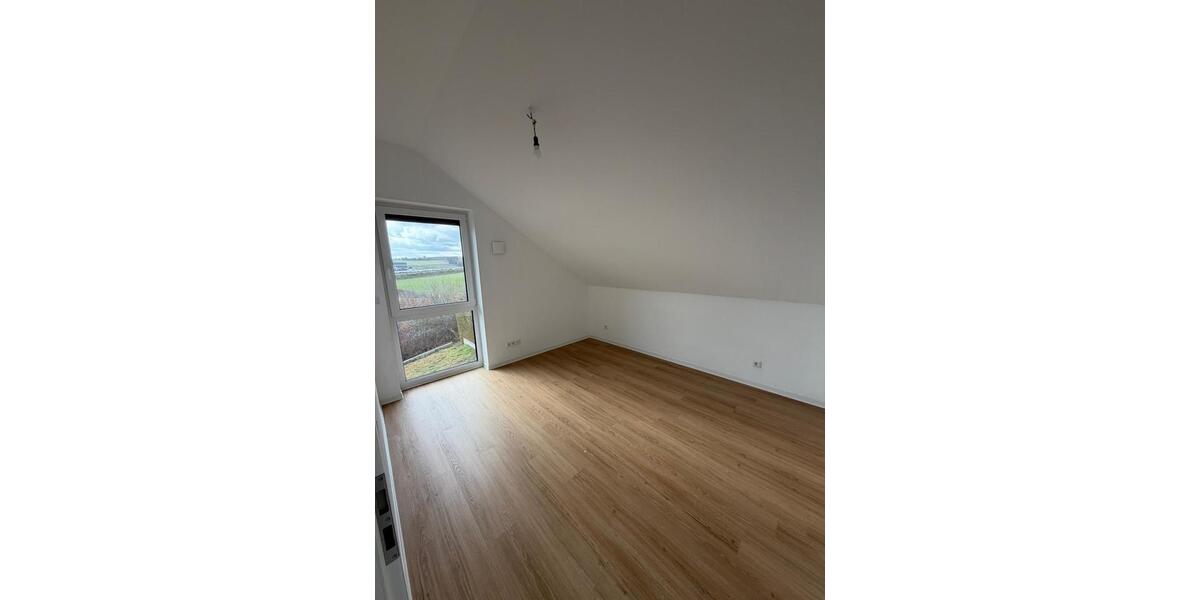 Maisonettenwohnung Büdingen - 5 Zimmer, 108 m&sup2;, 1.400&euro; | Angebot:25118018
