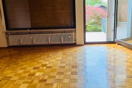 Haus Bad Vilbel - 4 Zimmer, 106 m&sup2;, 1.950&euro; | Angebot:24713804